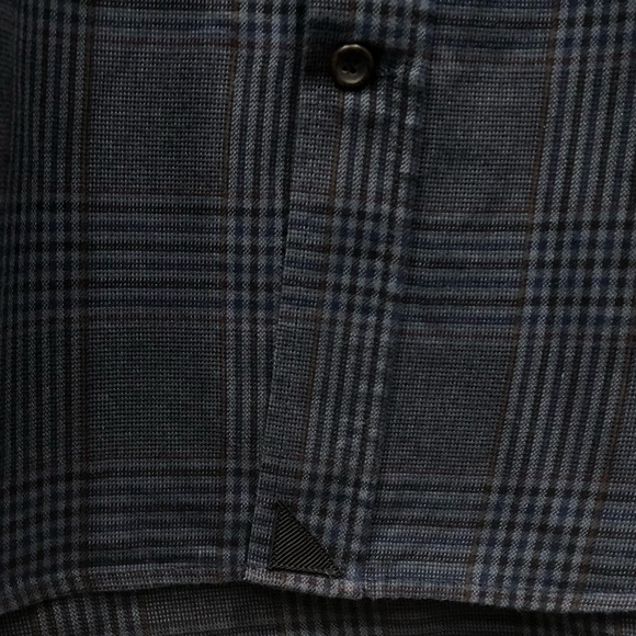 UNTUCKit Button Down - XXL 100% Cotton - Picture 5 of 6